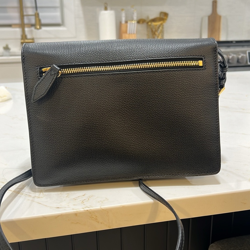 Brand new Burberry bag - Picture 5 of 9